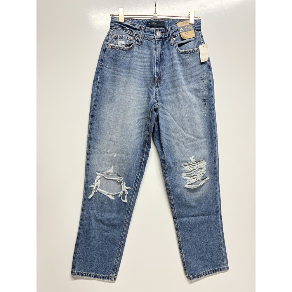 Aero Women's Curvy Mom Jeans Size‎ 0 Light Wash Distressed Denim